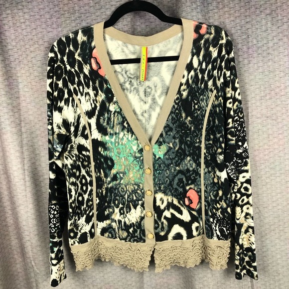 Eva & Claudi Animal Print V Neck Cardigan M - Picture 1 of 10